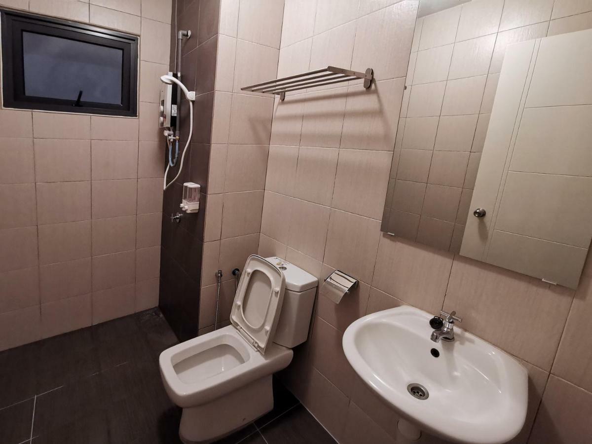 115 m2, 3 yatak odalı, 2 banyolu Daire, Batu Burok bölgesinde Kuala Terengganu Dış mekan fotoğraf